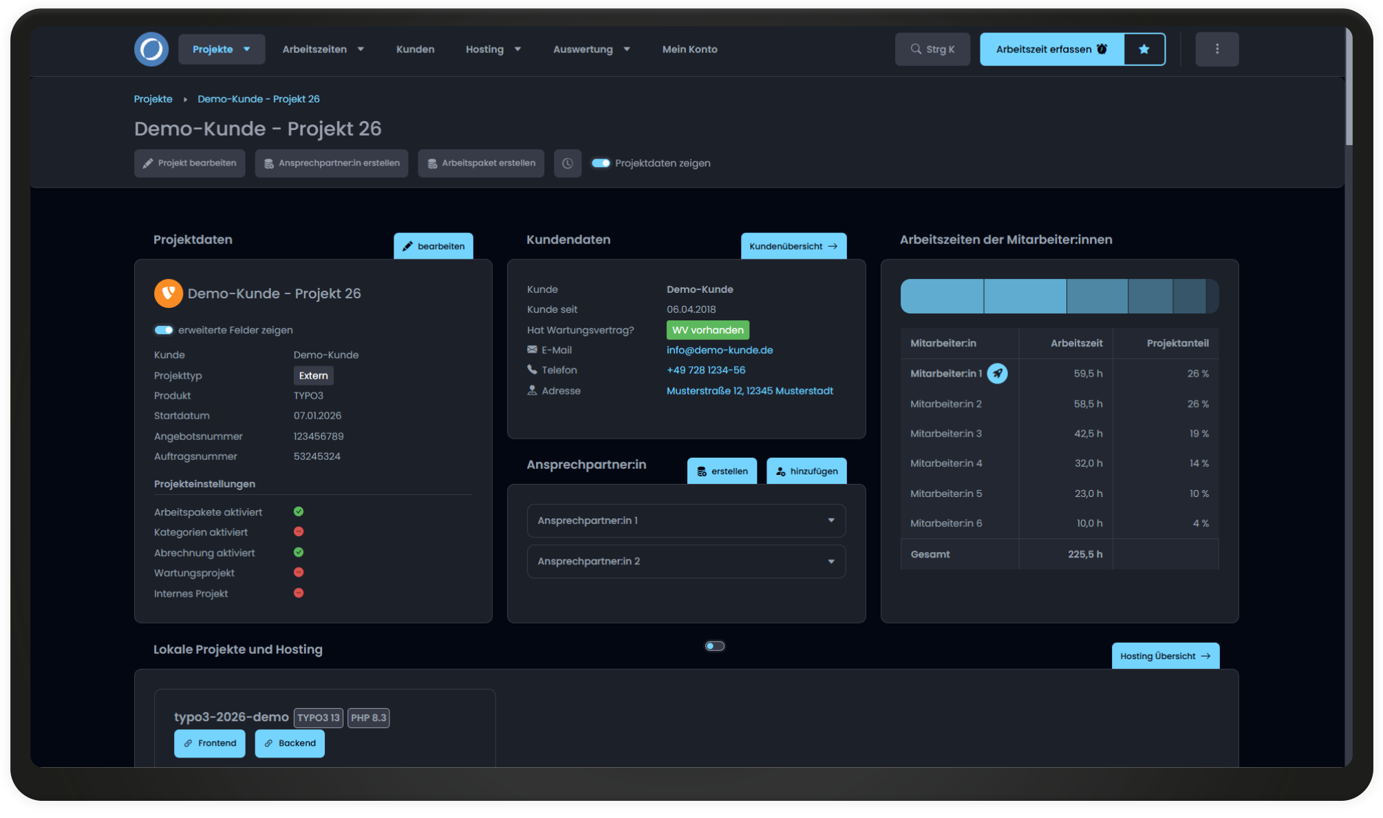 Detailansicht Projekt im Dark Mode Intranetseite mit Projektdetails im Dark Mode